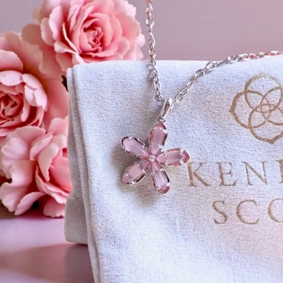 New! Kendra Scott Kyla Flower Pendant Necklace – Silver Rhodium/Pink Cat’s Eye Necklaces
